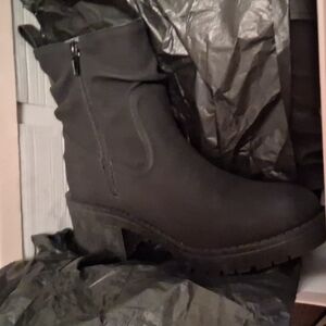 Elegant Black Ankle Booties